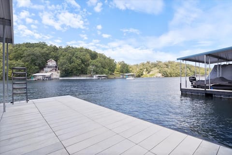 Lakefront & Private Dock 7Hawks LOTO