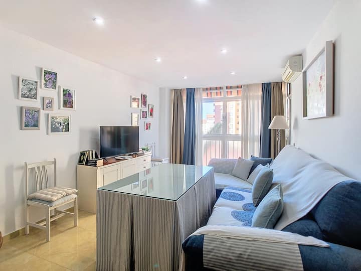 Luminoso Y Confortable Apartamento De Estilo - Fuengirola