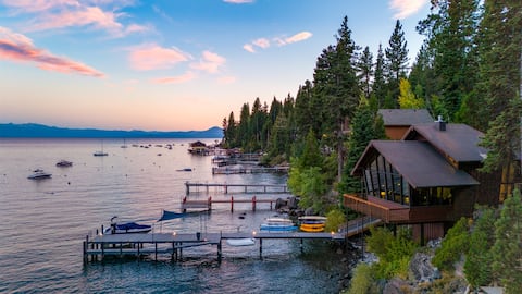 Paddleboards & Kayaks | Private Dock | Lakefront