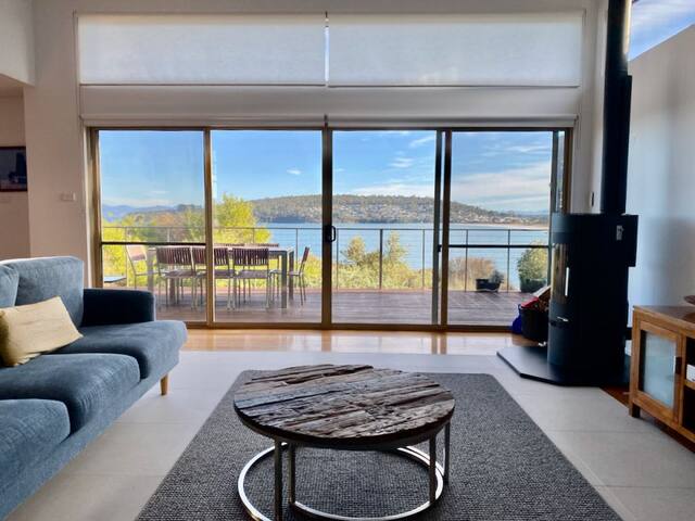 Waterfront Primrose Retreat