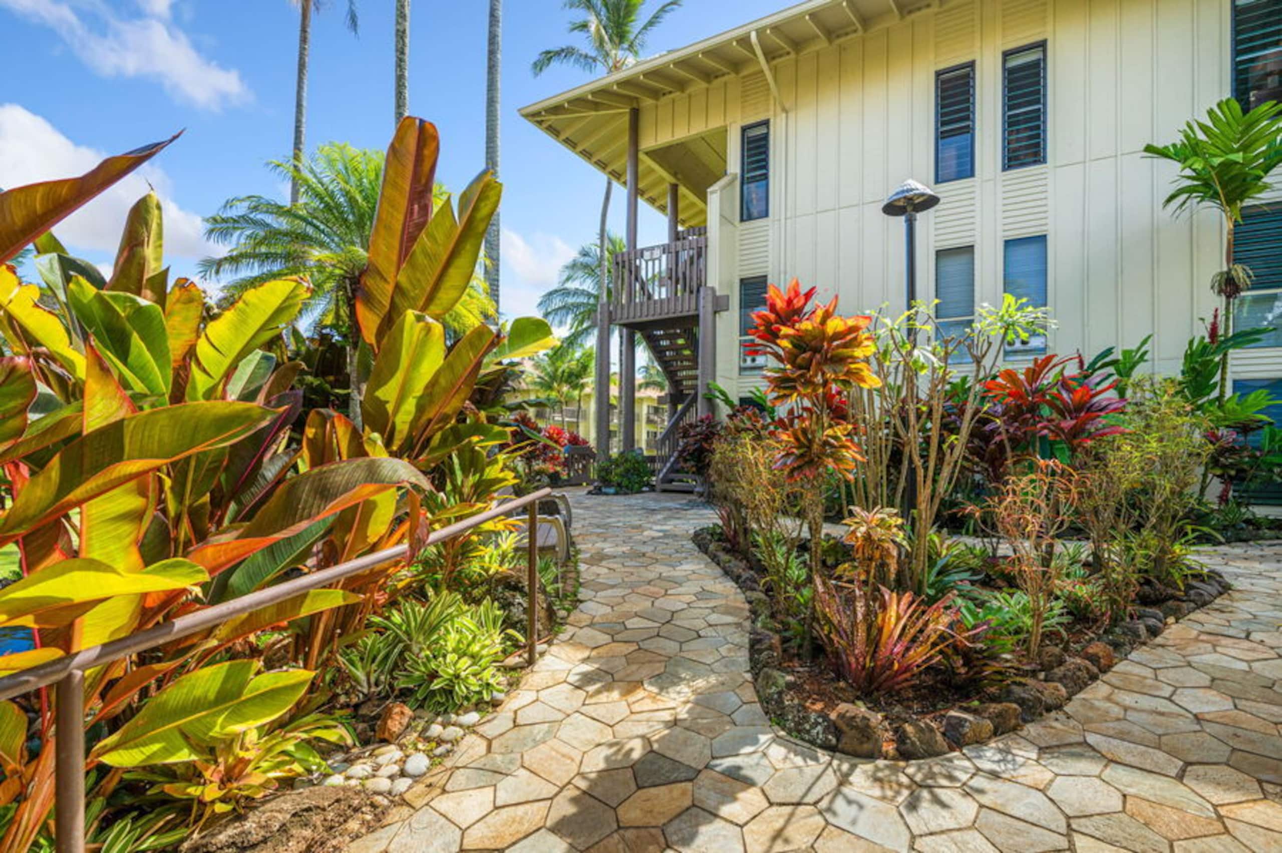 Condo in Kapaa · ★4.86 · 2 bedrooms · 2 beds · 2 baths - Image 28
