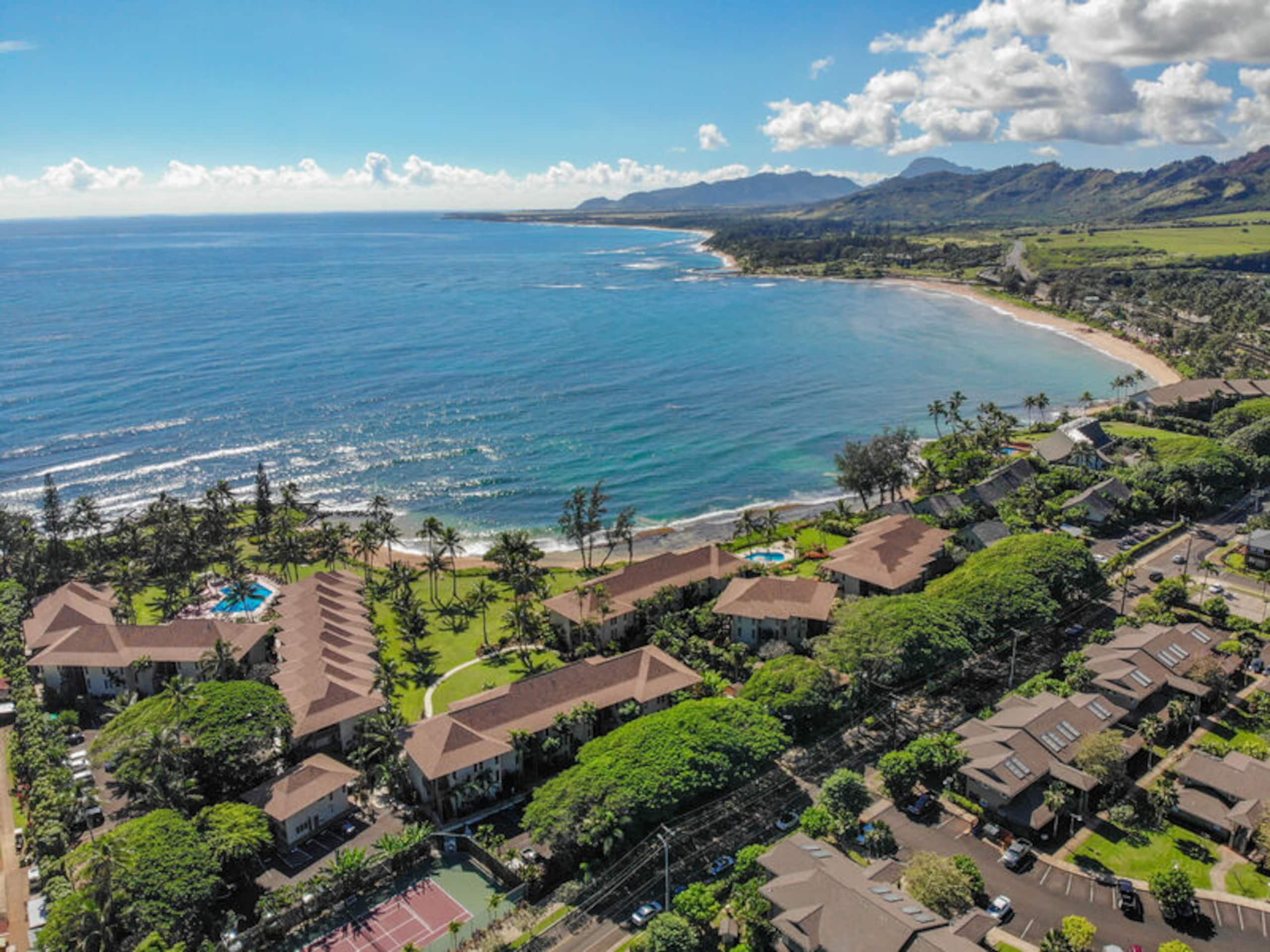 Condo in Kapaa · ★4.86 · 2 bedrooms · 2 beds · 2 baths - Image 35