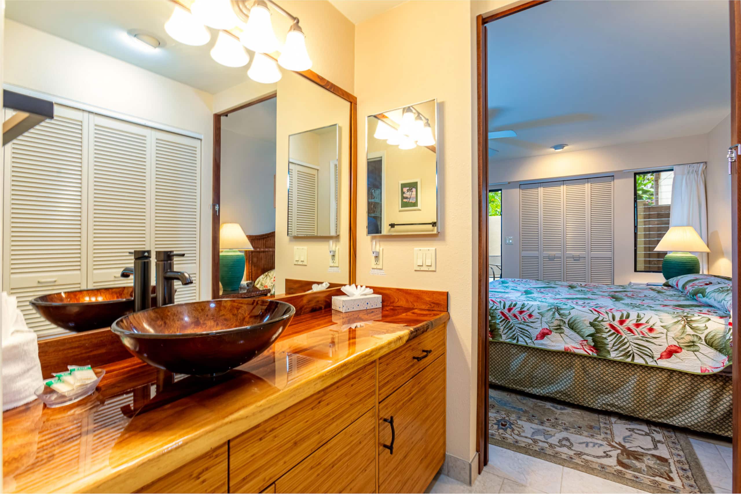 Condo in Kihei · ★5.0 · 1 bedroom · 2 beds · 2 private baths - Image 9