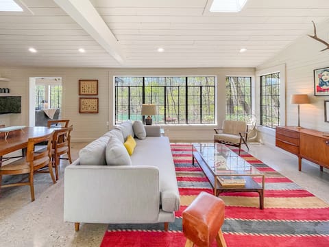 Camp Chinkapin ~ total privacy w/ dock