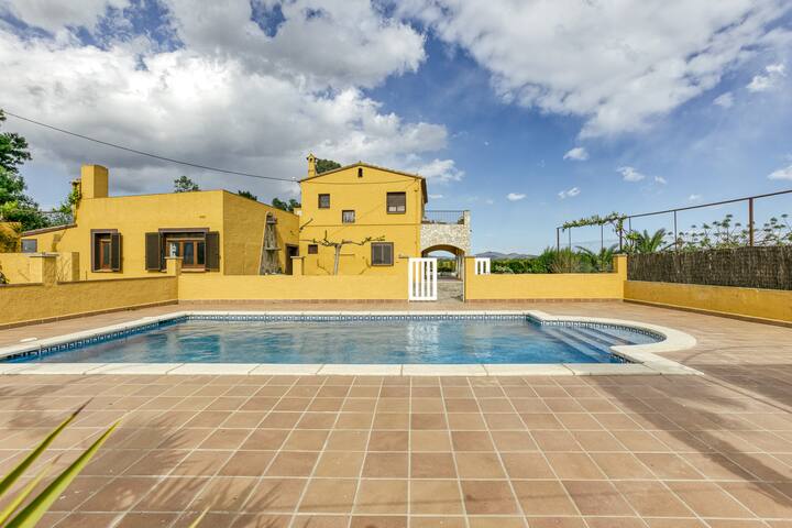 Les Cabretes Vilanova de la Muga gallery image 3