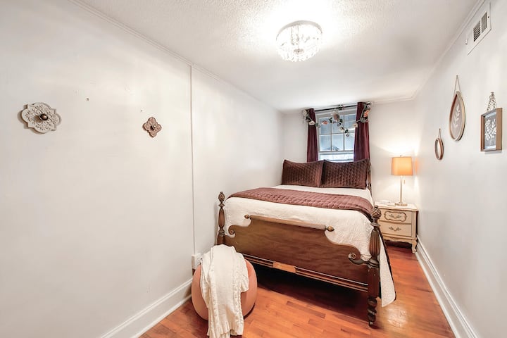 غرفة النوم الثانية في الطابق الثاني