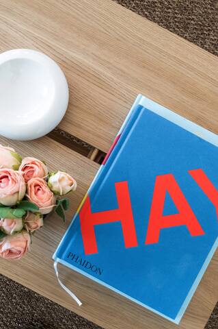 Queens Courtyard 3BR by Daniel&Jacob’s gallery image 3