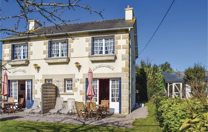 Lovely Home In Saint Cast Le Guildo With Wifi - Saint-Cast-le-Guildo