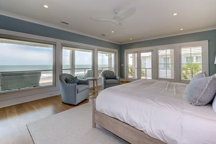 Master bedroom #2 with ensuite bathroom and porch access