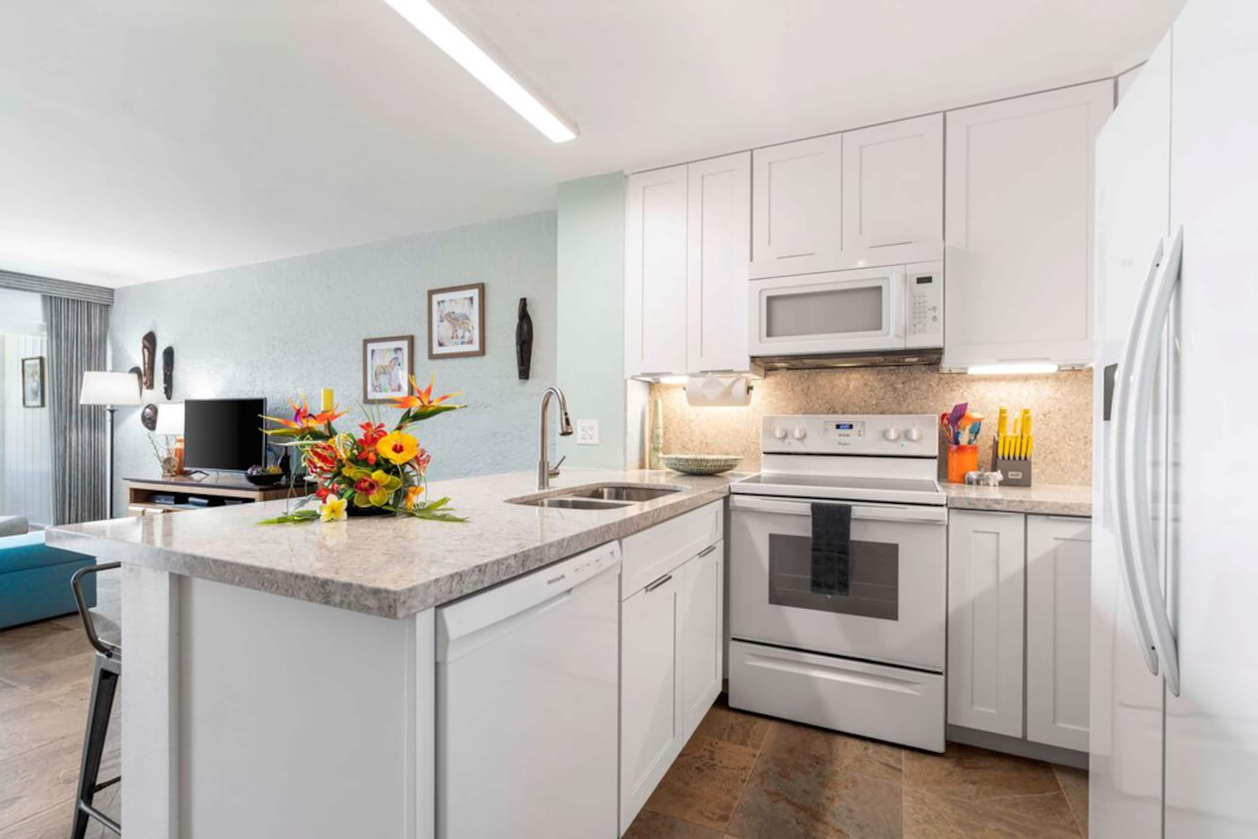 Condo in Kailua-Kona · ★5.0 · 2 bedrooms · 2 beds · 2 baths - Image 16