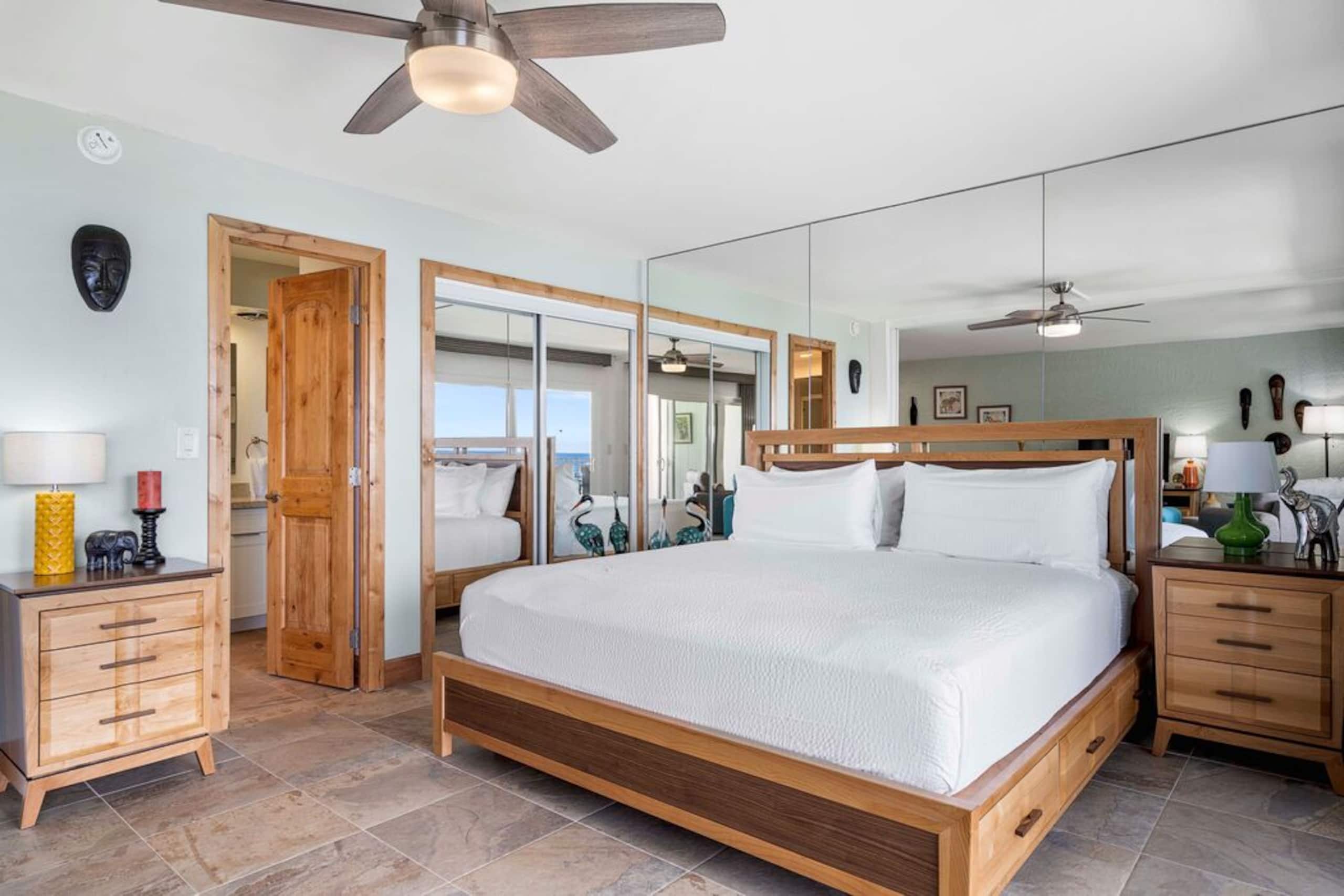 Condo in Kailua-Kona · ★5.0 · 2 bedrooms · 2 beds · 2 baths - Image 20
