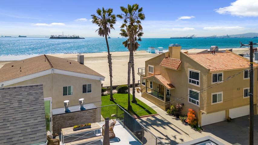 Beach Paradise – Stunning 3-Story in Long Beach! gallery image 5