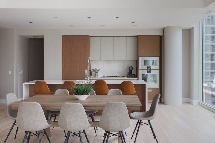 Luxury Loft Collection 903 – Terrace – River North gallery image 2