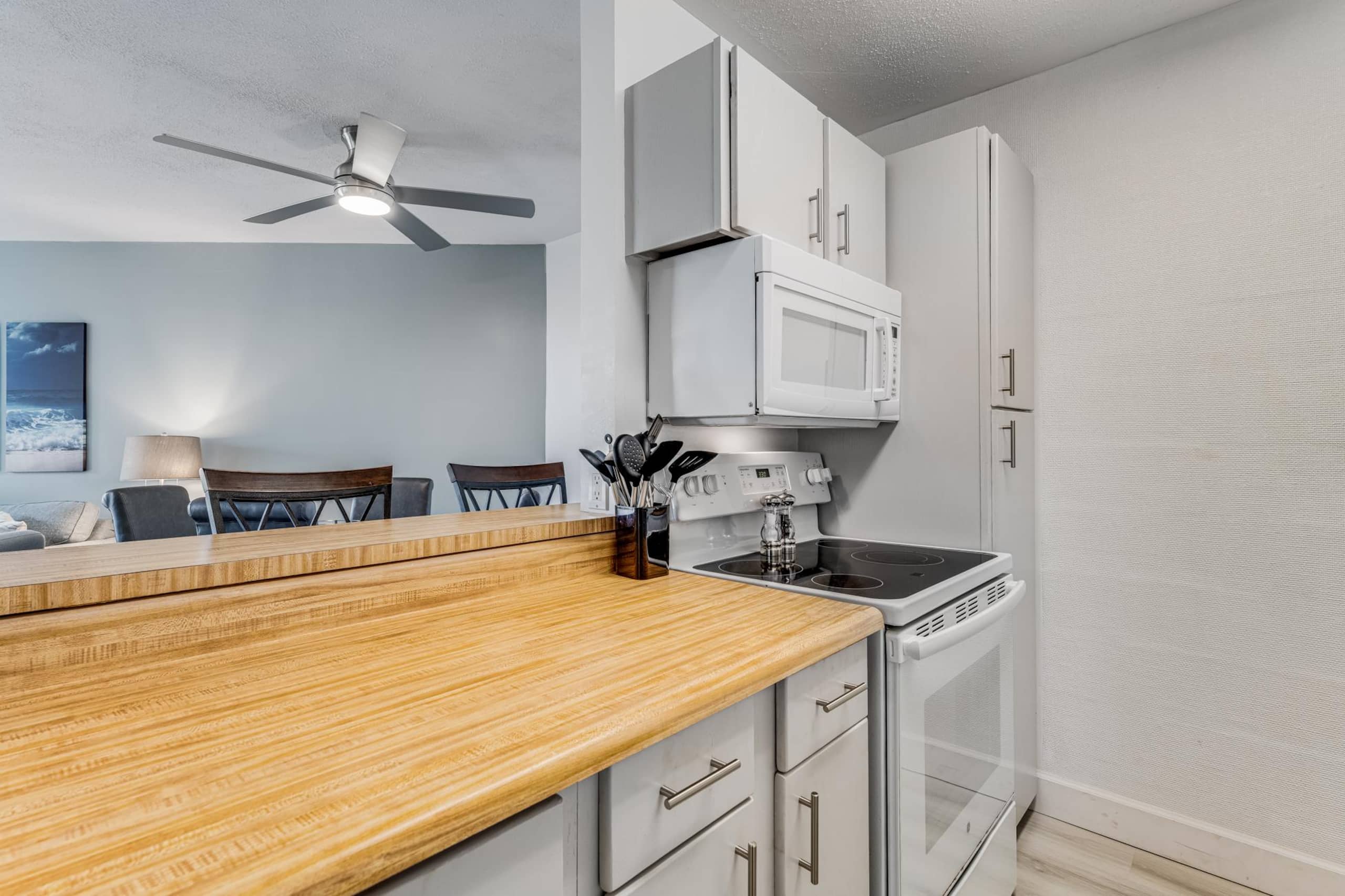 Condo in Kihei · ★4.75 · 1 bedroom · 2 beds · 1 shared bath - Image 15