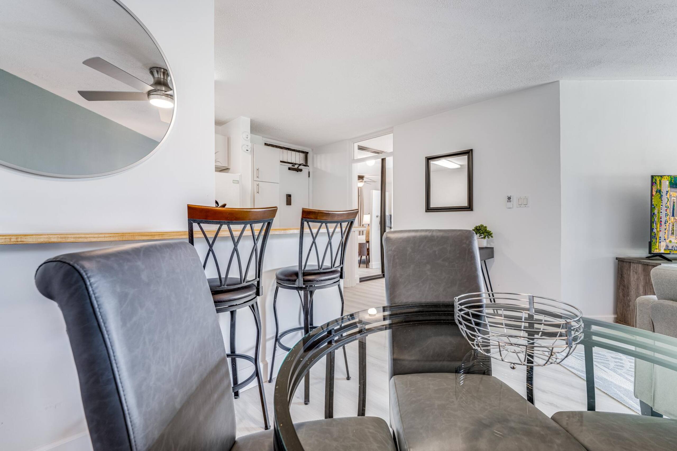Condo in Kihei · ★4.75 · 1 bedroom · 2 beds · 1 shared bath - Image 10