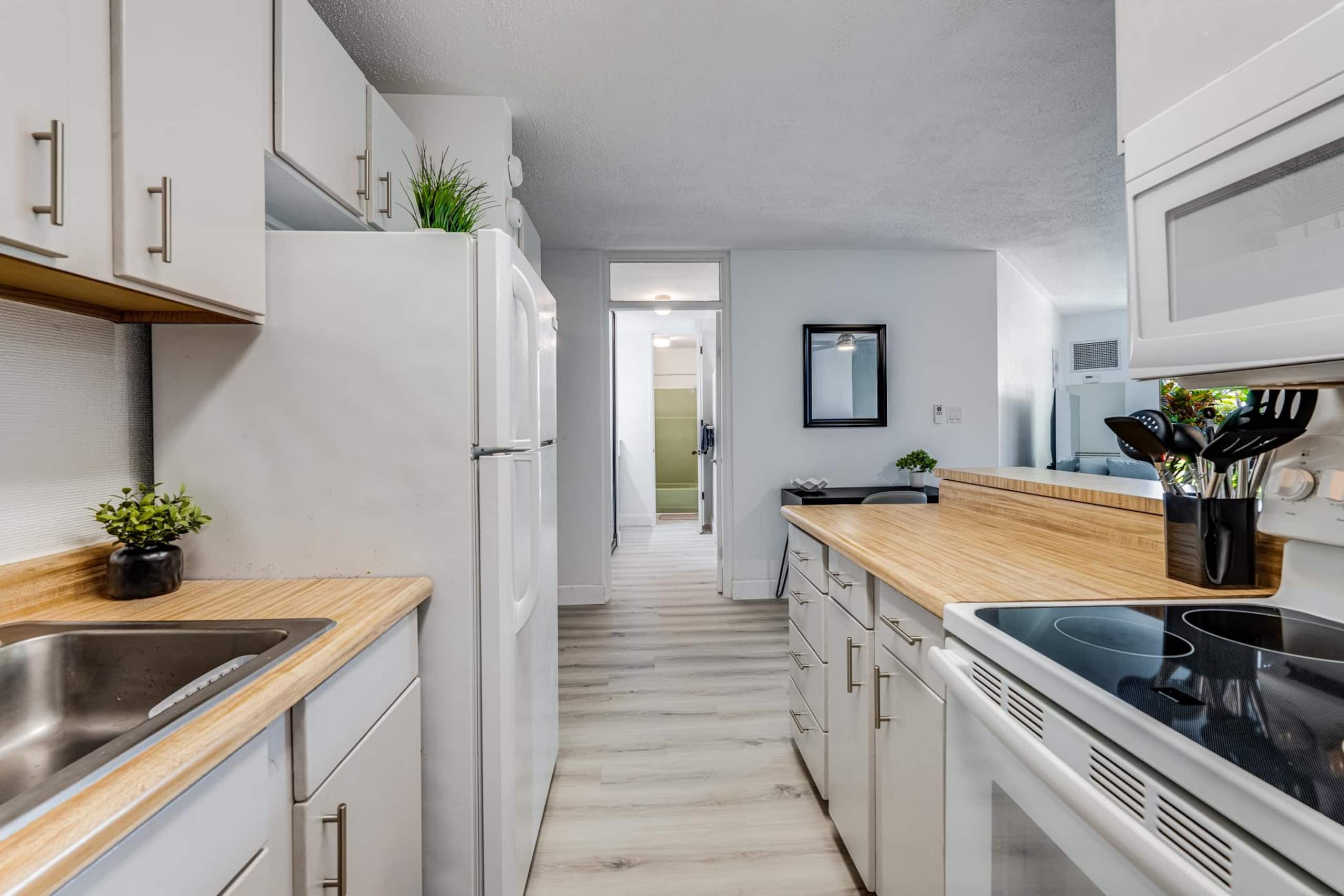 Condo in Kihei · ★4.75 · 1 bedroom · 2 beds · 1 shared bath - Image 16