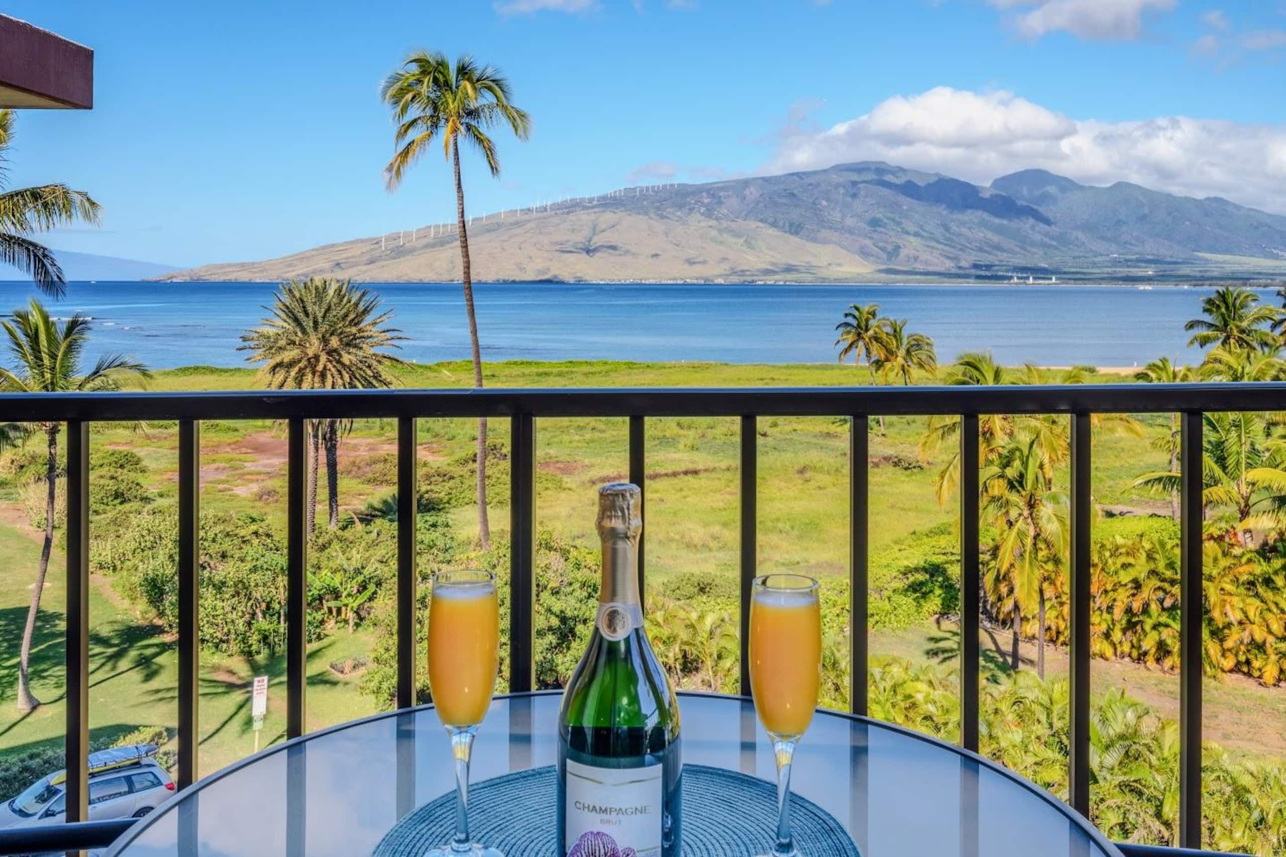 Condo in Kihei · ★4.58 · 1 bedroom · 2 beds · 1 shared bath - Image 12