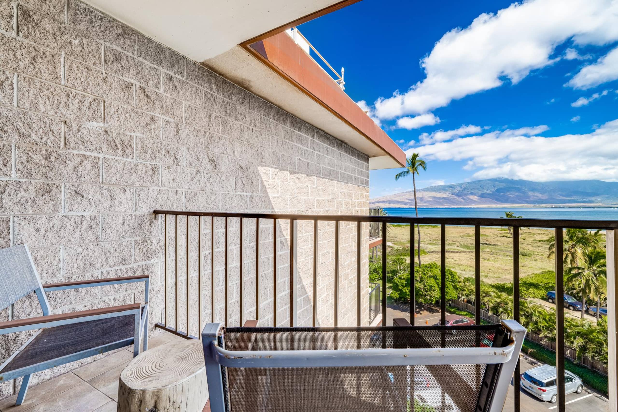 Condo in Kihei · ★4.58 · 1 bedroom · 2 beds · 1 shared bath - Image 33