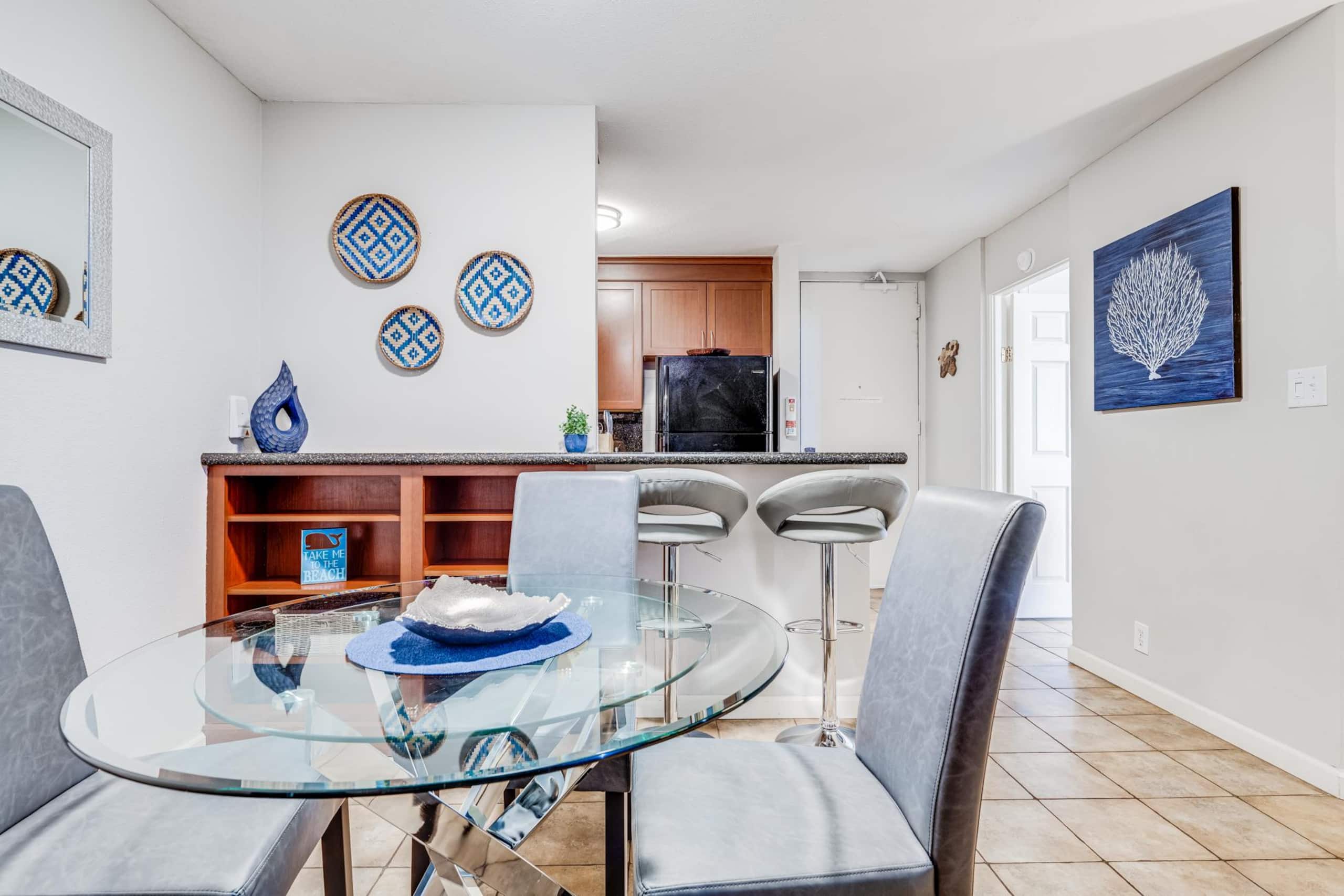 Condo in Kihei · ★4.58 · 1 bedroom · 2 beds · 1 shared bath - Image 16