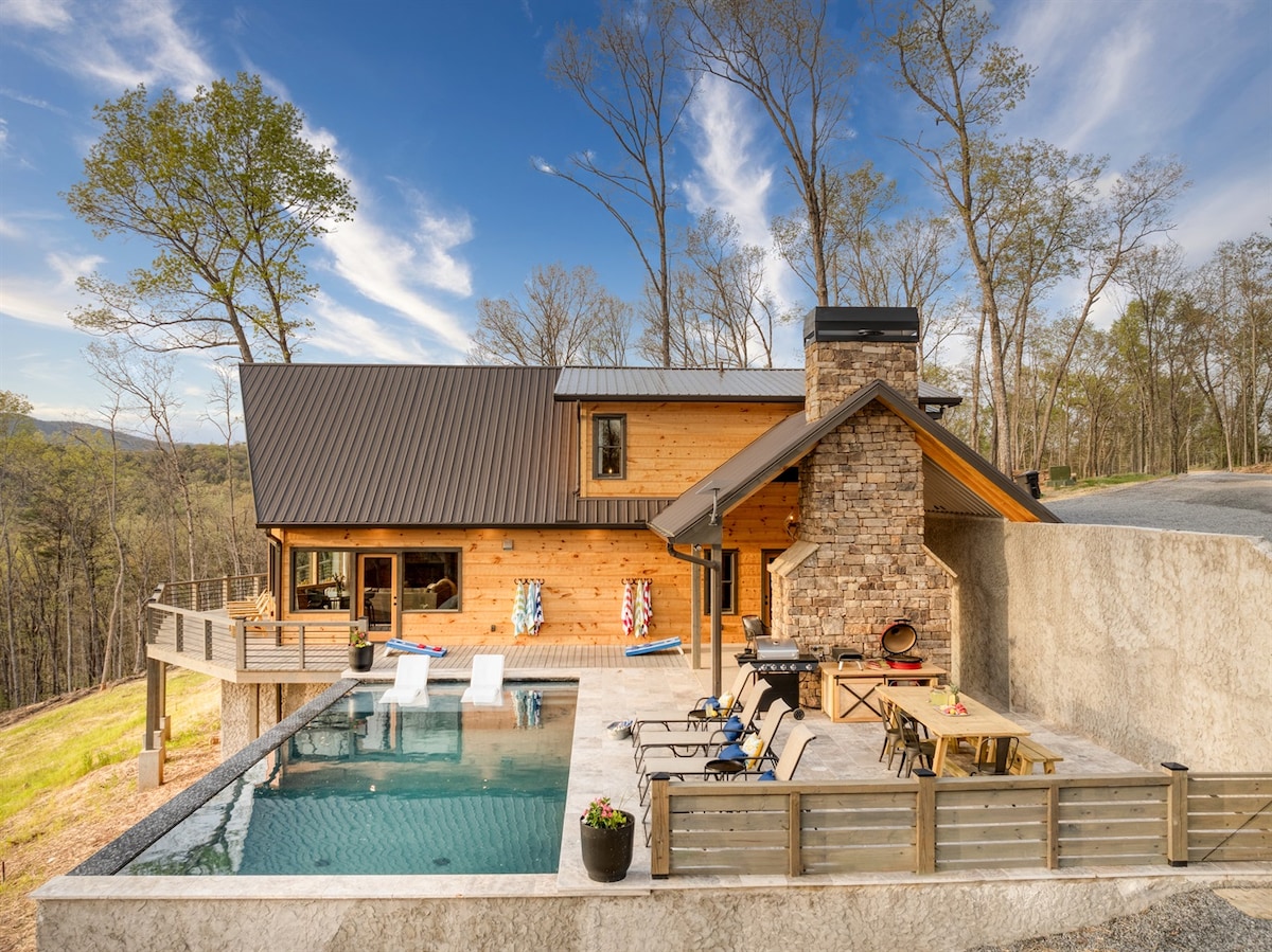 Infinity Pool * MTN Views * Fireplace * Hot Tub - Cabins for Rent