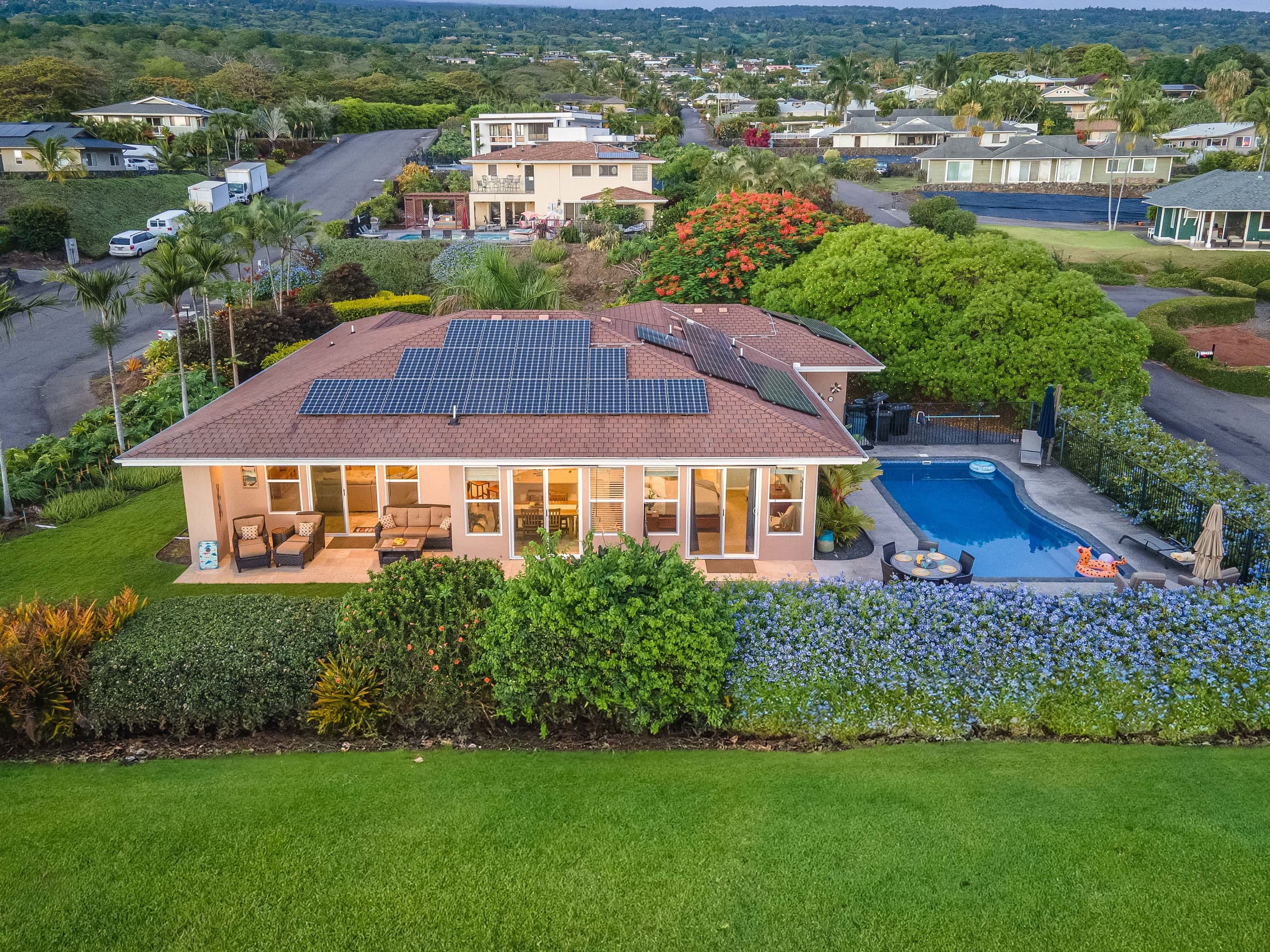 Home in Kailua-Kona · ★4.97 · 3 bedrooms · 6 beds · 2 baths - Image 119