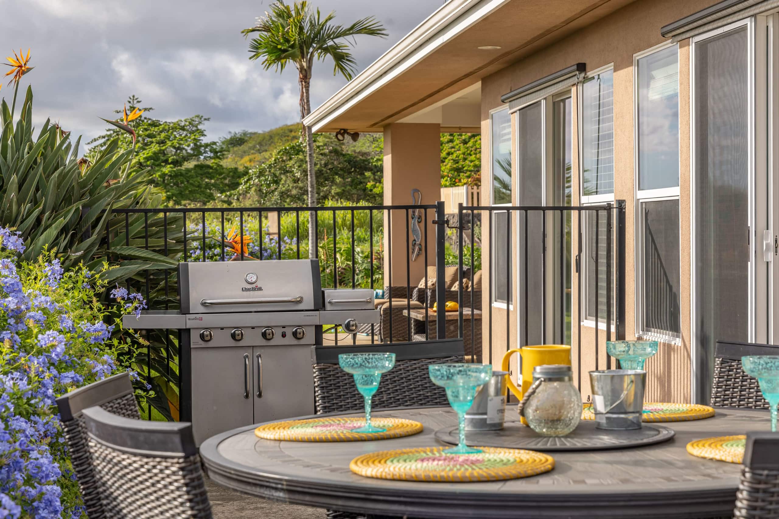 Home in Kailua-Kona · ★4.97 · 3 bedrooms · 6 beds · 2 baths - Image 81