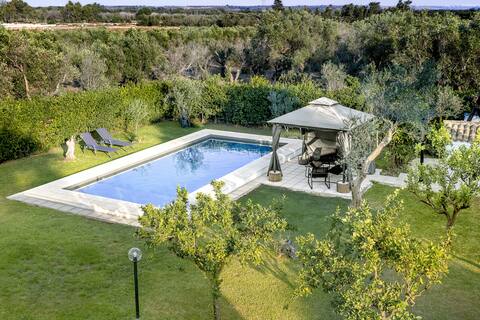 Concamarau Estate
