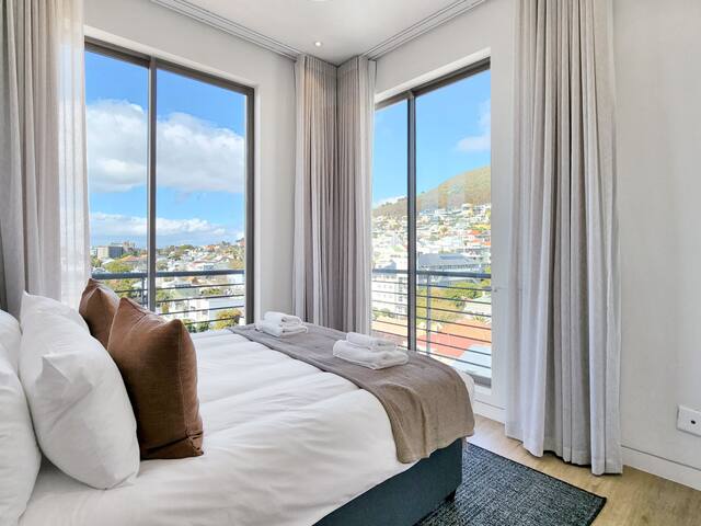 Elegance In The Heart Of Greenpoint | Rooftop pool gallery image 5