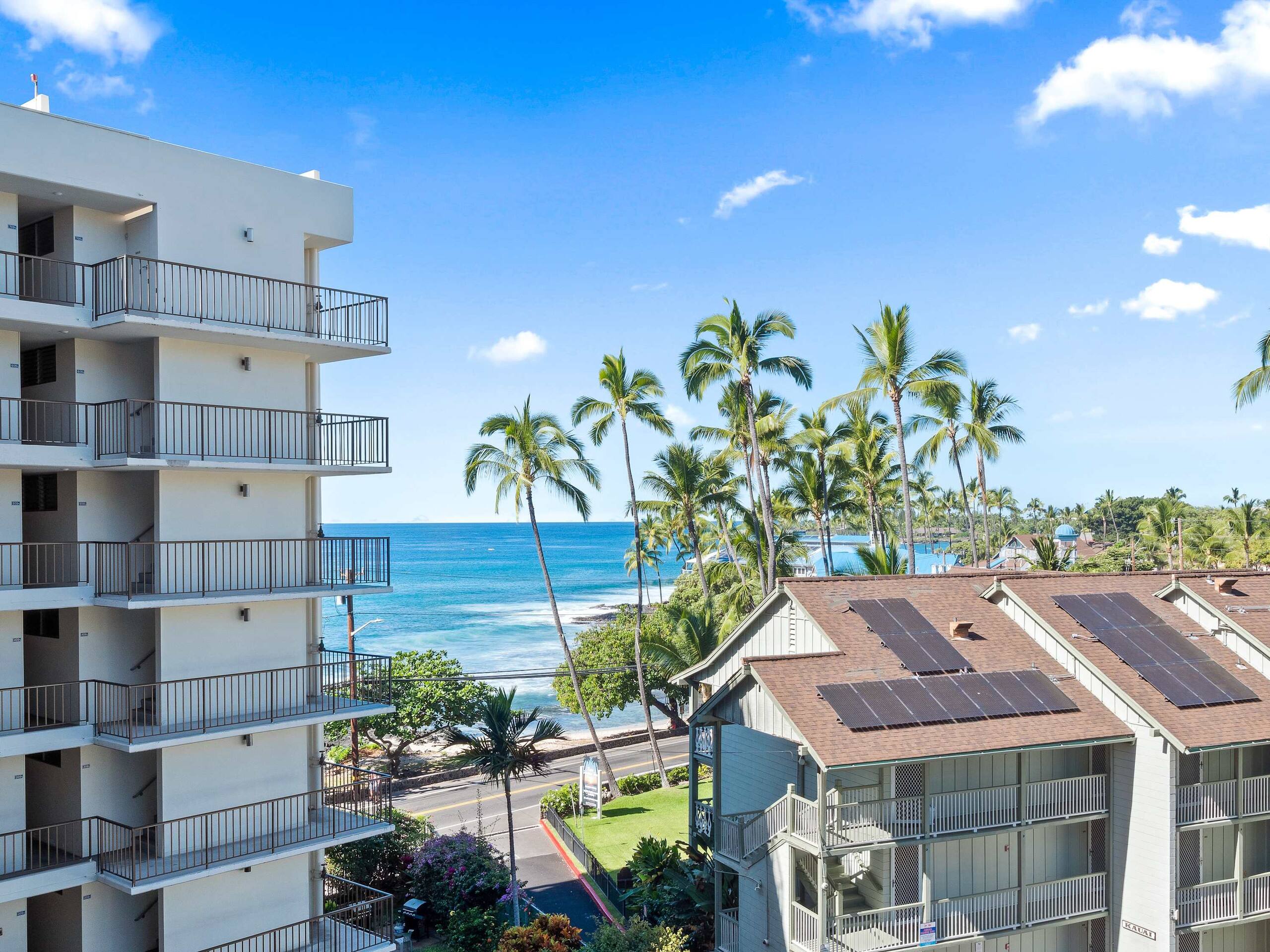 Condo in Kailua-Kona · ★4.88 · 1 bedroom · 1 bed · 2 baths - Image 5