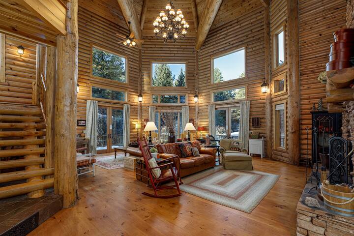 Duck Creek Management managed Airbnb listing 1