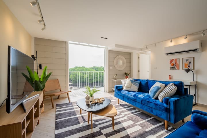 w* | Enchanting 3BR in Casco Antiguo w/ Balcony