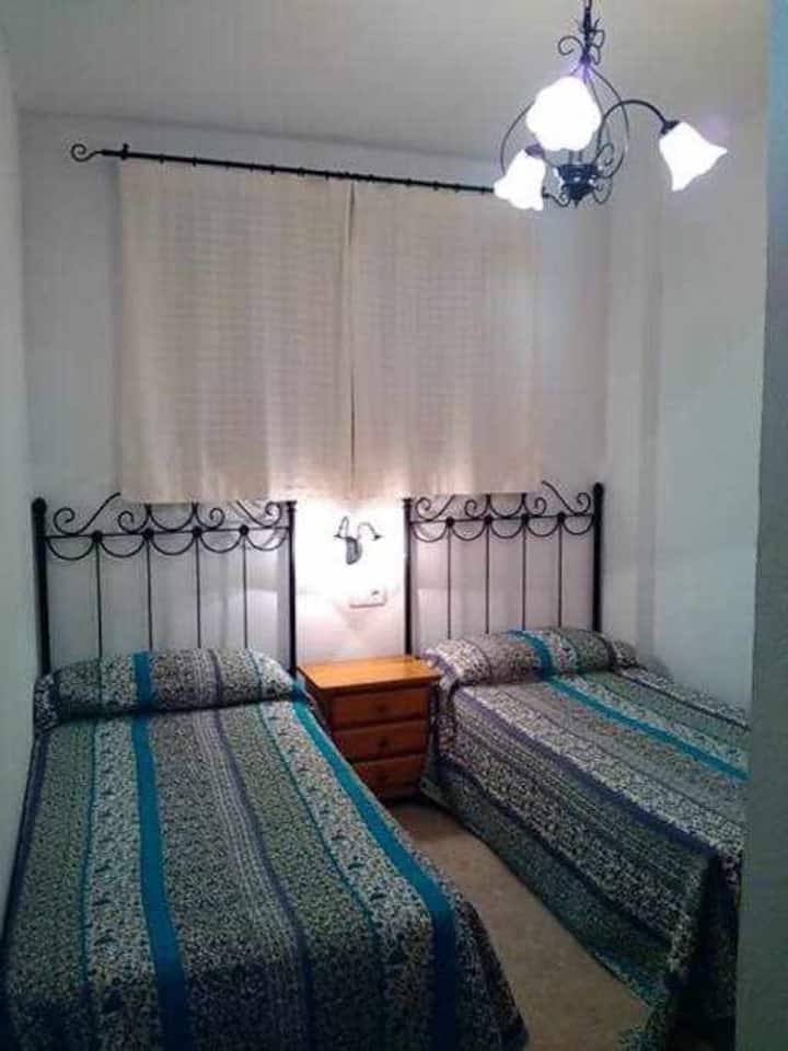 Dhomë gjumi 2
