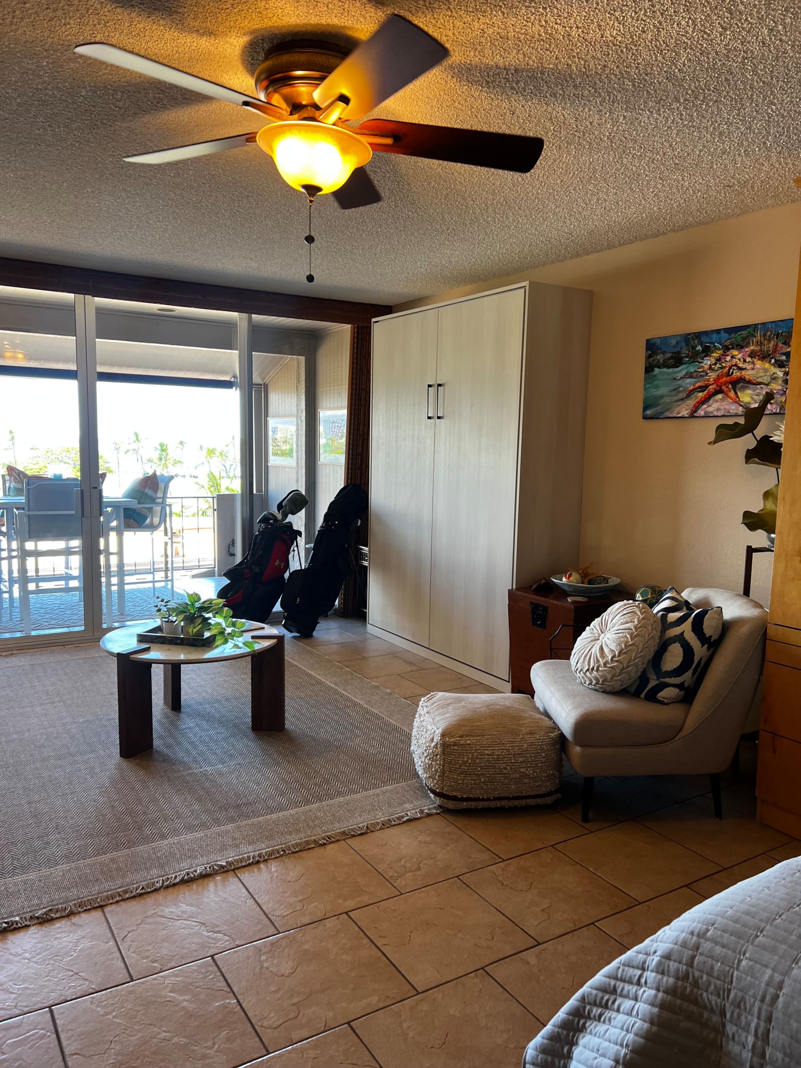 Resort in Lahaina · ★5.0 · Studio · 2 beds · 1 private bath - Image 3