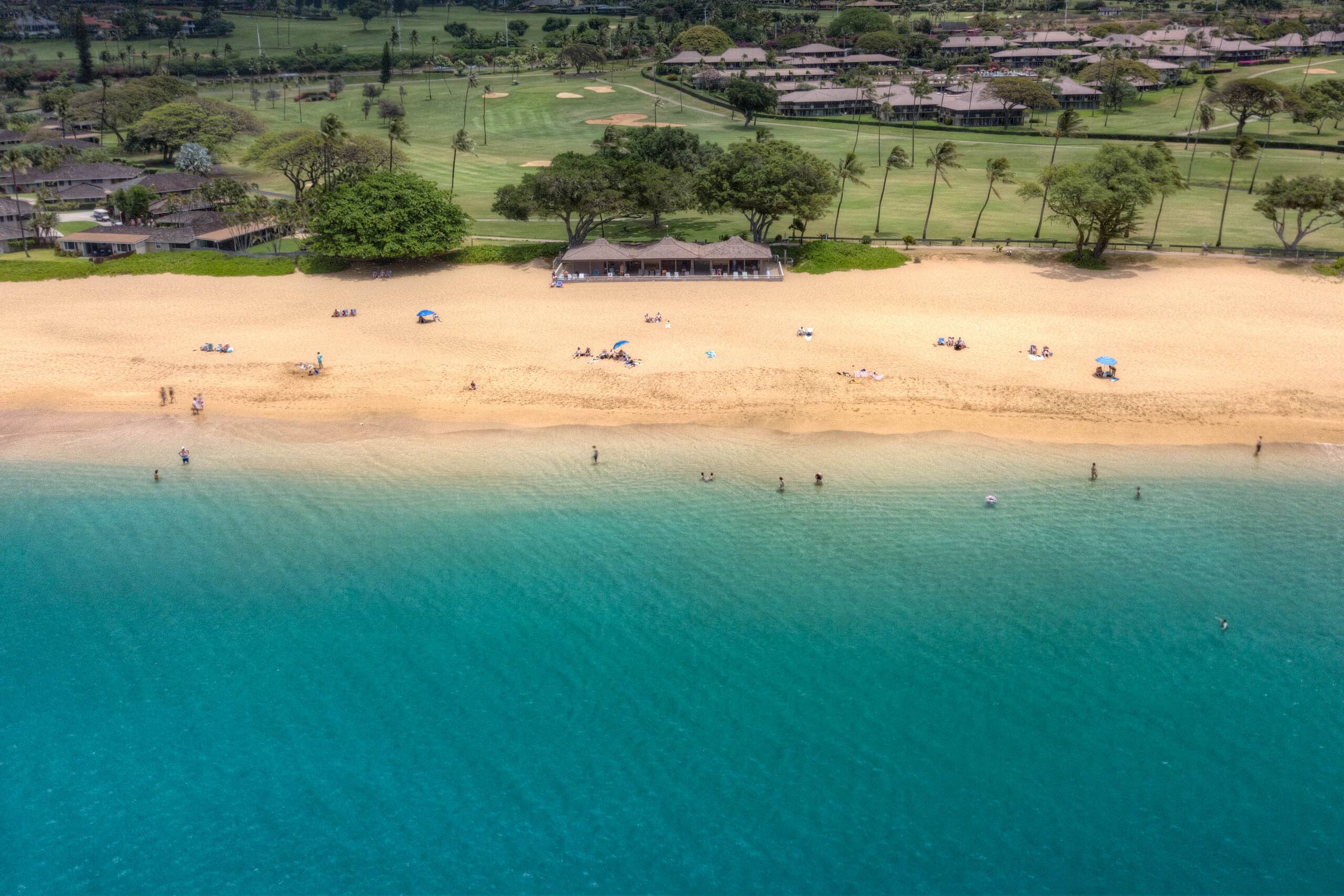 Resort in Lahaina · ★5.0 · Studio · 2 beds · 1 private bath - Image 30