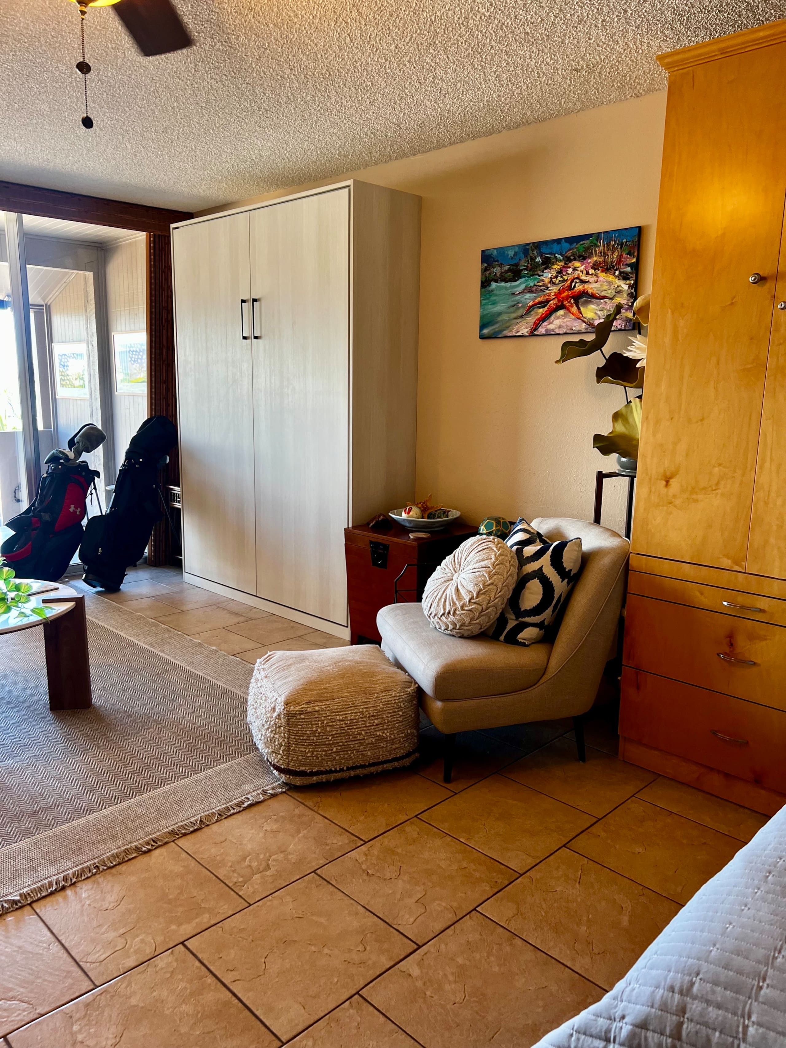Resort in Lahaina · ★5.0 · Studio · 2 beds · 1 private bath - Image 5