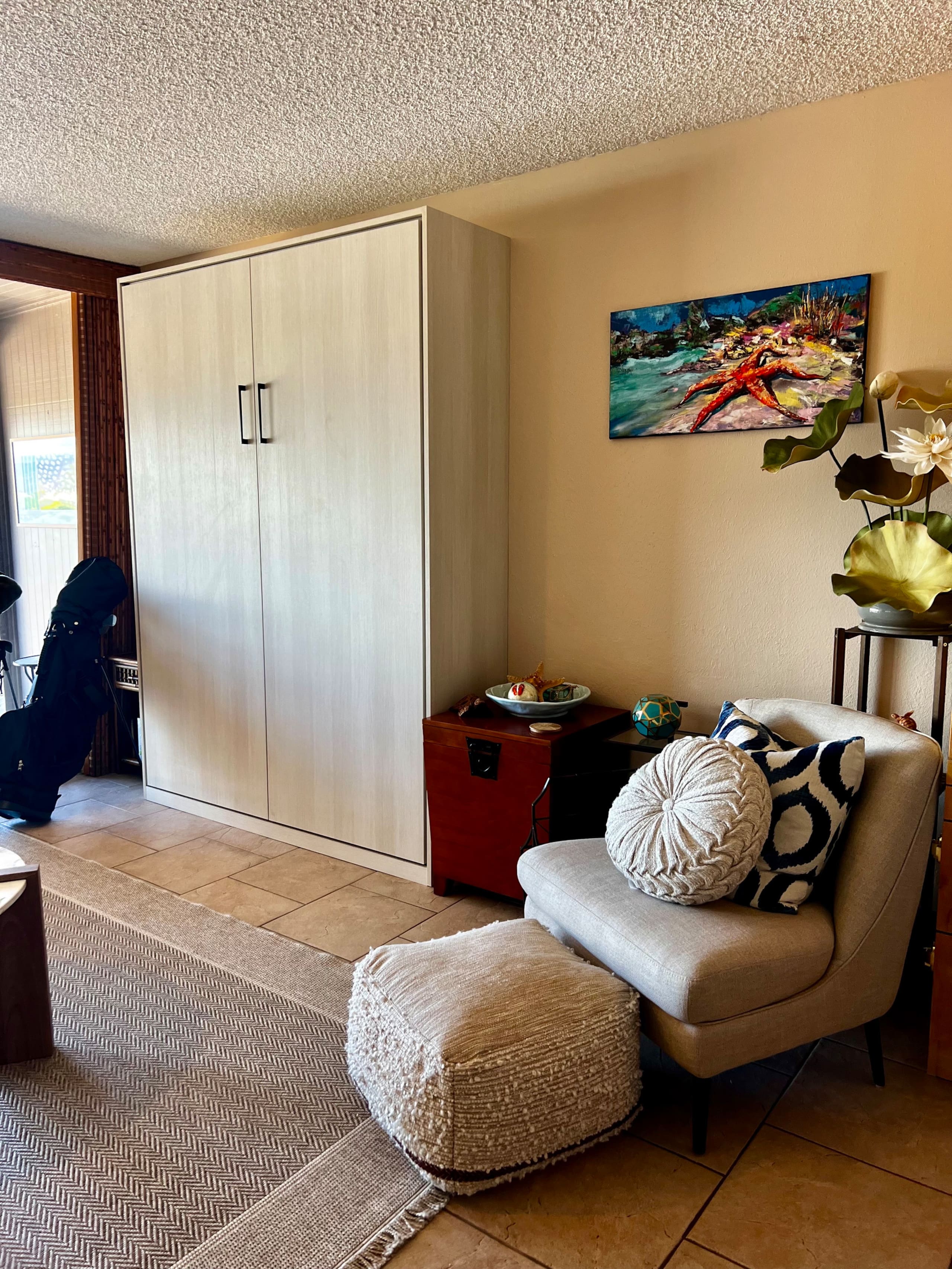 Resort in Lahaina · ★5.0 · Studio · 2 beds · 1 private bath - Image 4