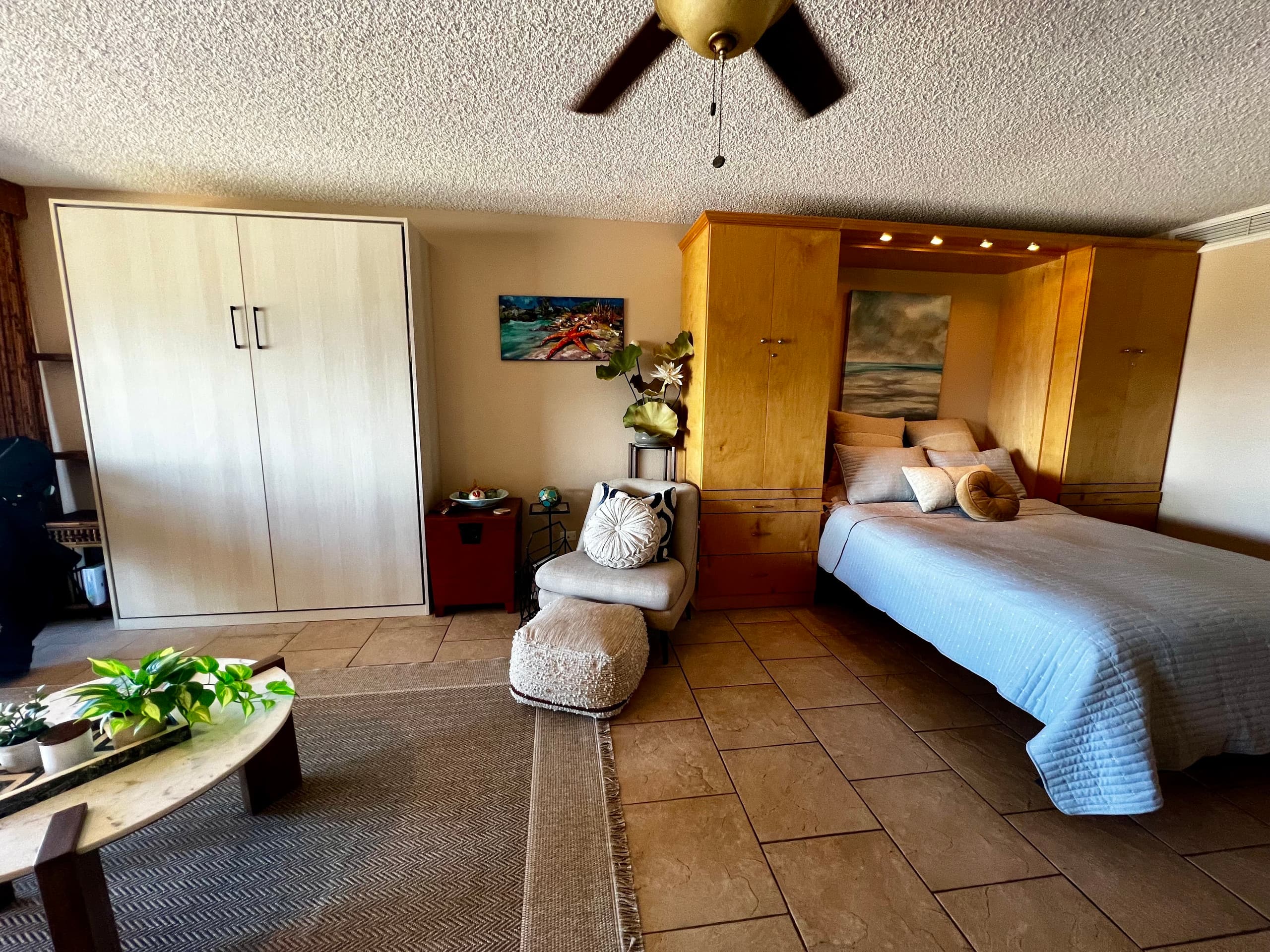 Resort in Lahaina · ★5.0 · Studio · 2 beds · 1 private bath - Image 23