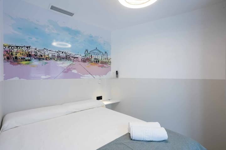 Mb 3b Amsterdam Mundobooking - Benidorm
