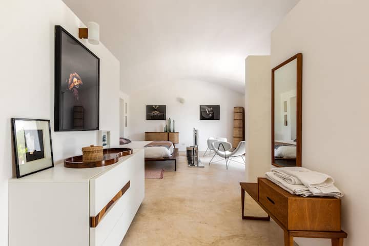 საძინებელი 1