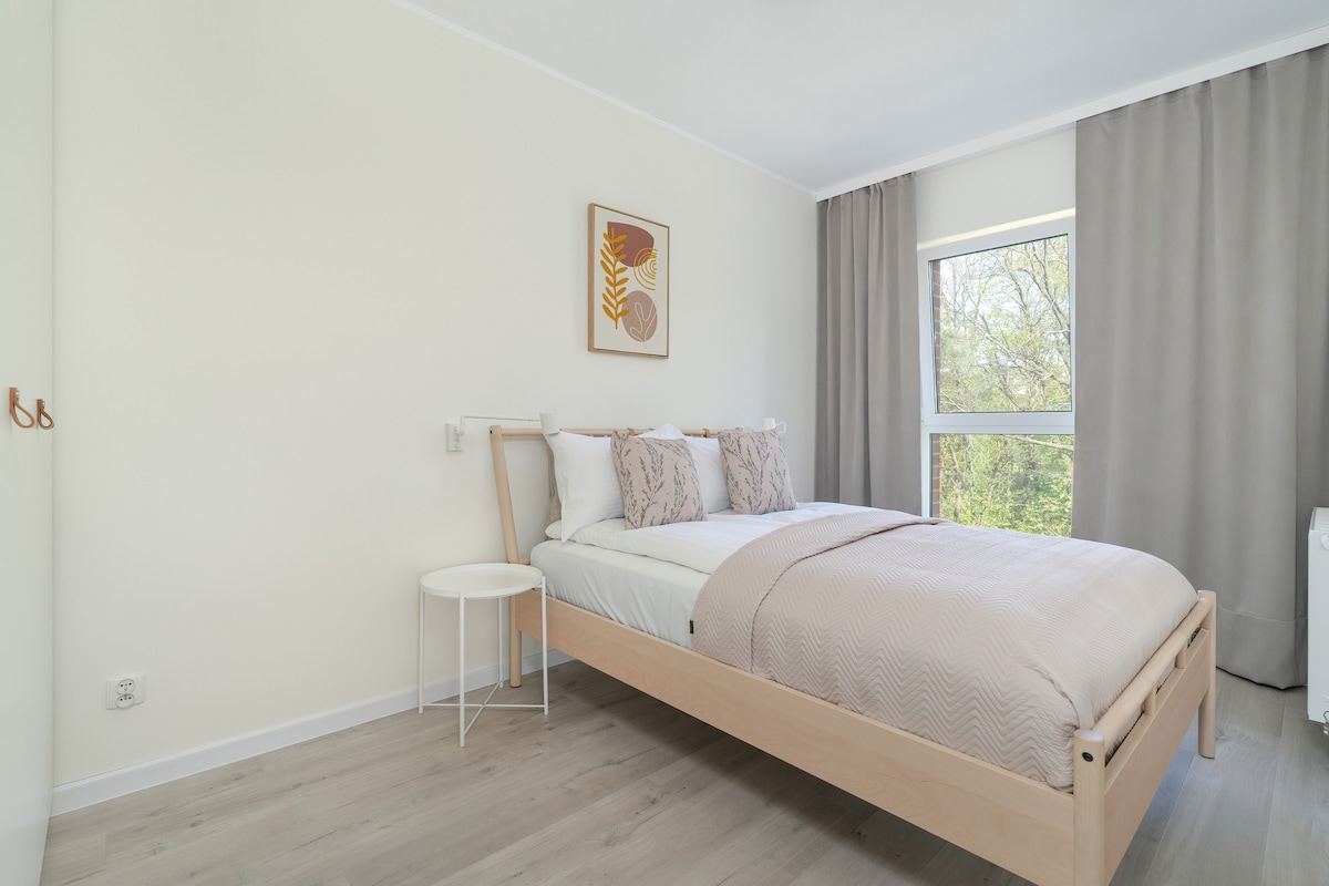 Dhomë gjumi me gardërobë