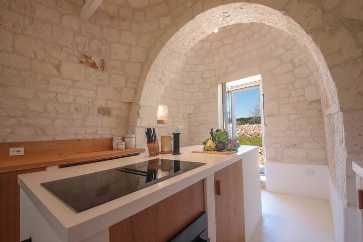 TD I Coni di Pinurè Trulli with Scenic Valley View gallery image 5