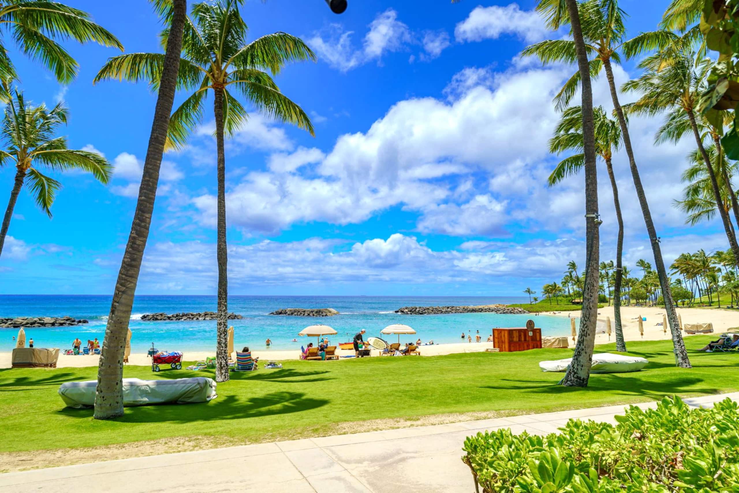 Condo in Kapolei · ★4.89 · 2 bedrooms · 3 beds · 2 private baths - Image 2