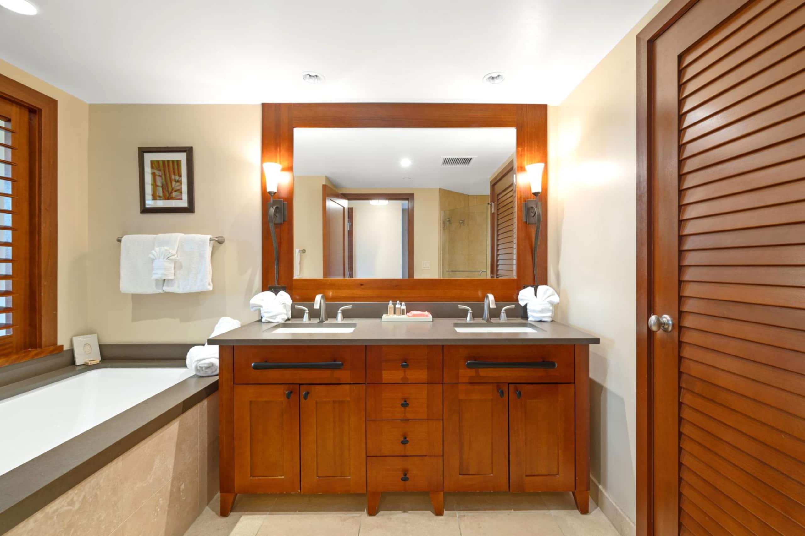 Condo in Kapolei · ★4.89 · 2 bedrooms · 3 beds · 2 private baths - Image 35