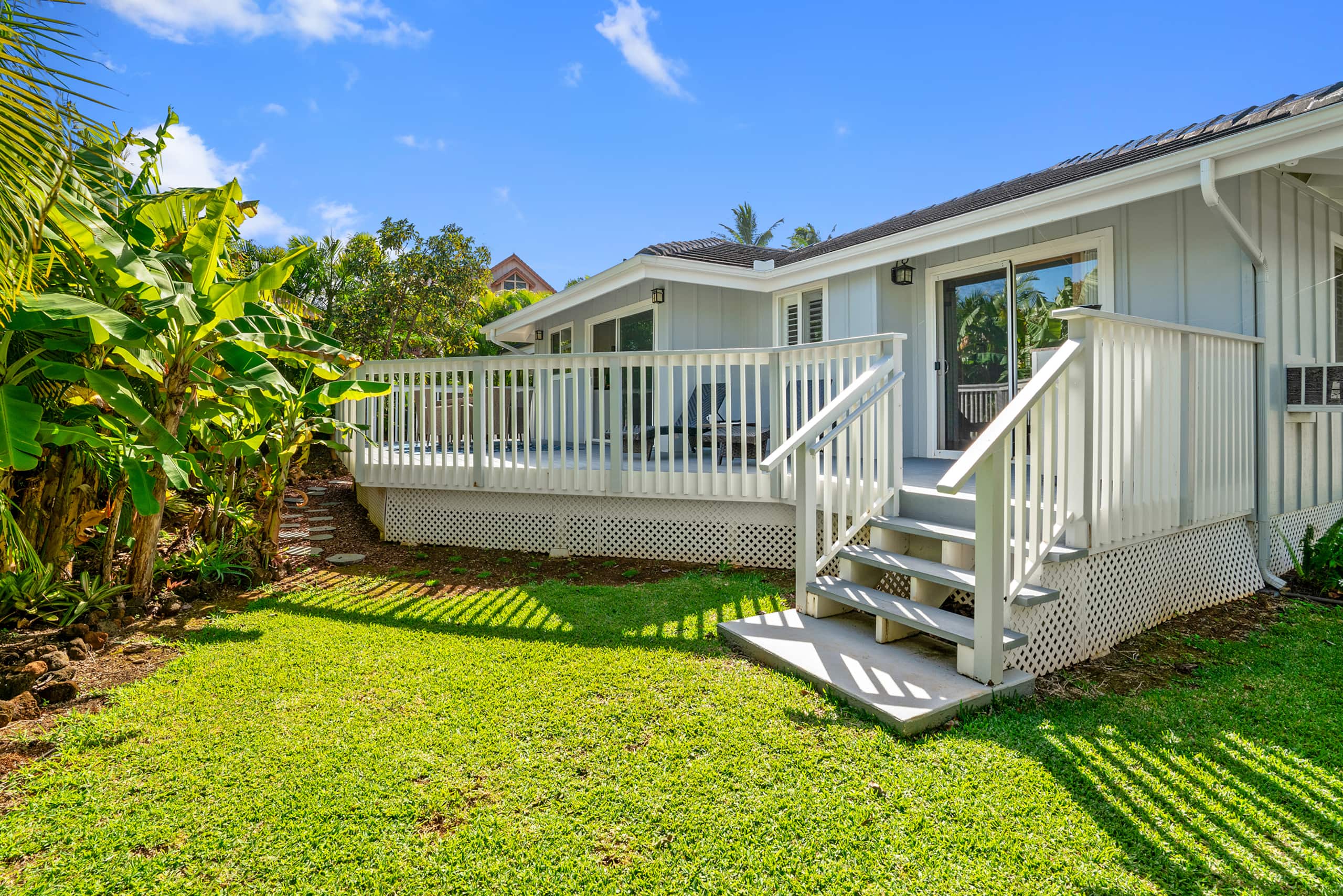 Sugar Cottage by Alekona Kauai 2BR Cottage w AC - Photo 9