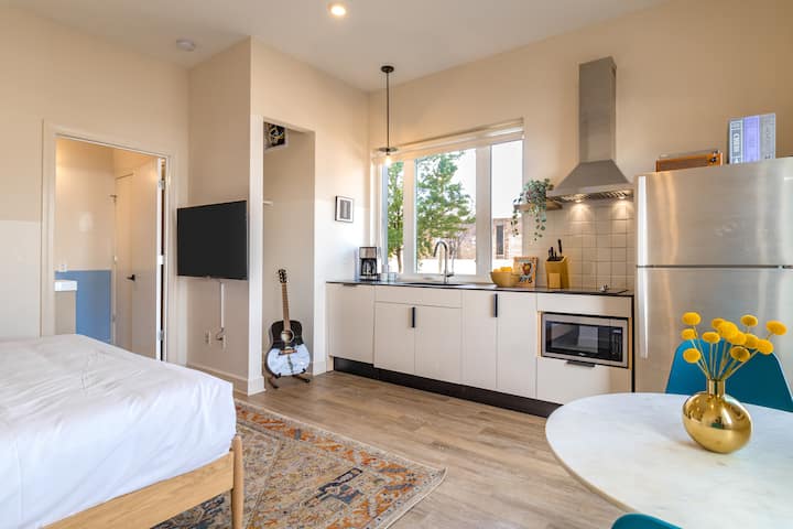 Conway 114 By Avantstay | Studio In Downtown Nsh - Nashville, TN