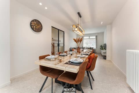 Casa Diva – renovated house for 12 in Blankenberge