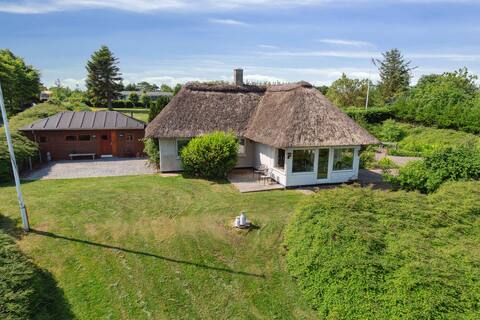 Cozy farmhouse with fantastic surroundings.