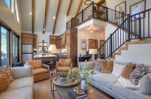 Brand New Construction | Luxury Private Home | Vie