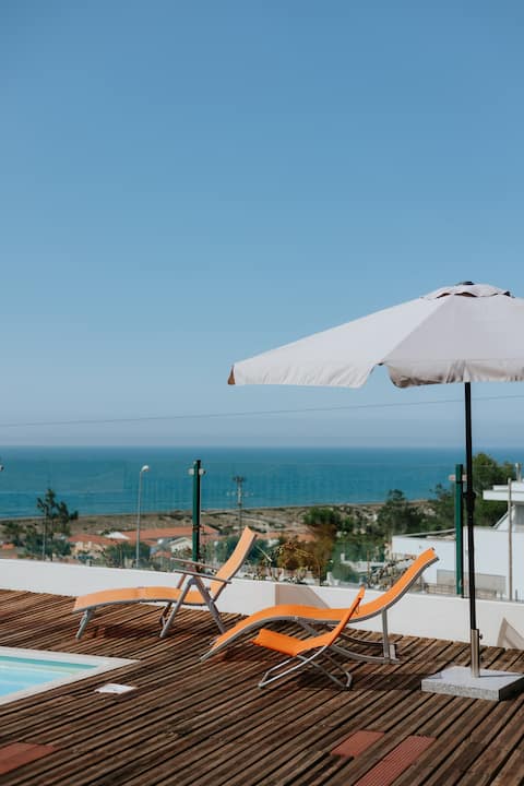 Casa das Camarinhas (House of the Little Dressing Rooms)