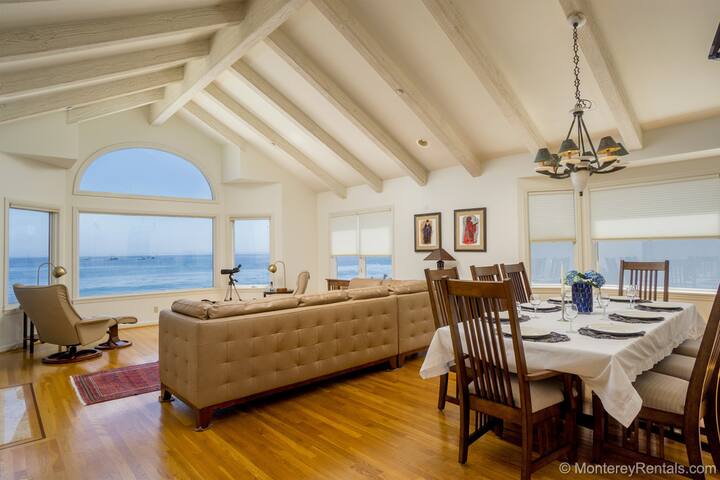 Blue Horizons gallery image 3